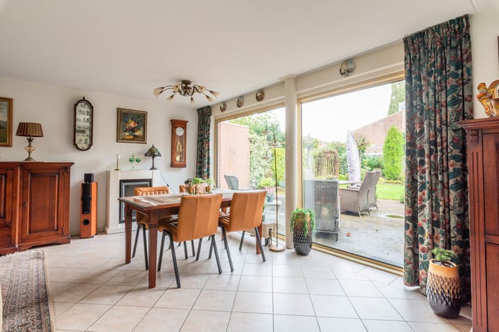 Photo 17 of Prof. dr. P.J. Crutzenlaan 22