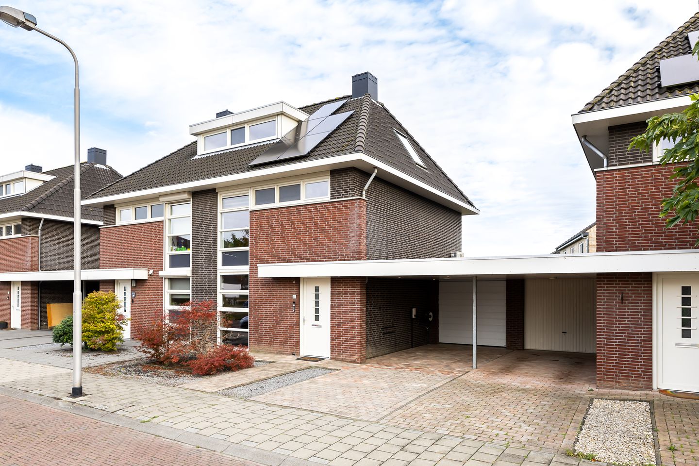 Photo 1 of Alexander de Grotestraat 41