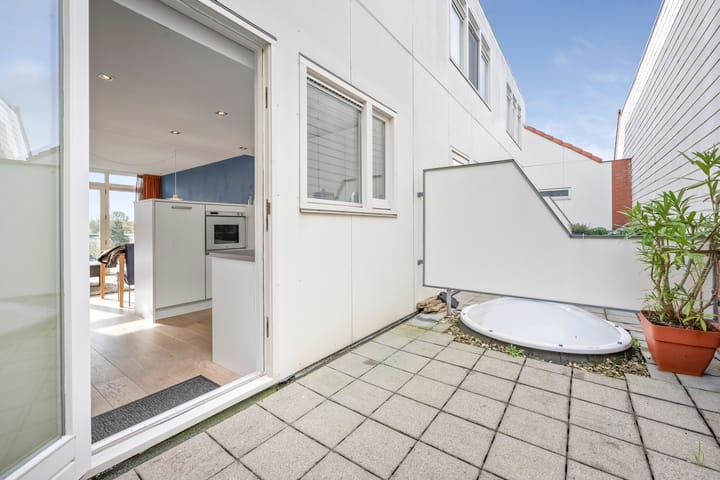 Foto 19 van Van Beresteynstraat 52