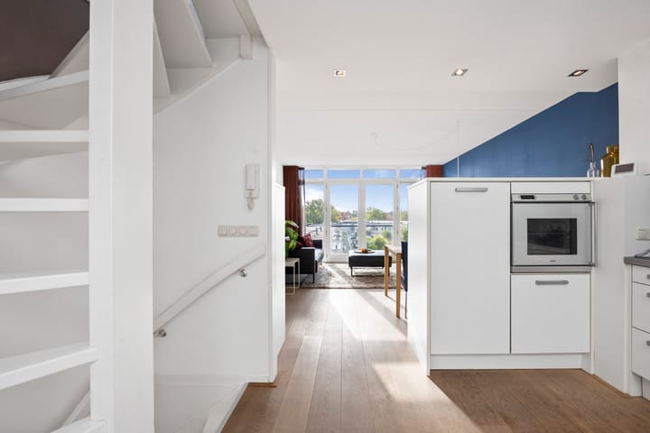 Foto 21 van Van Beresteynstraat 52