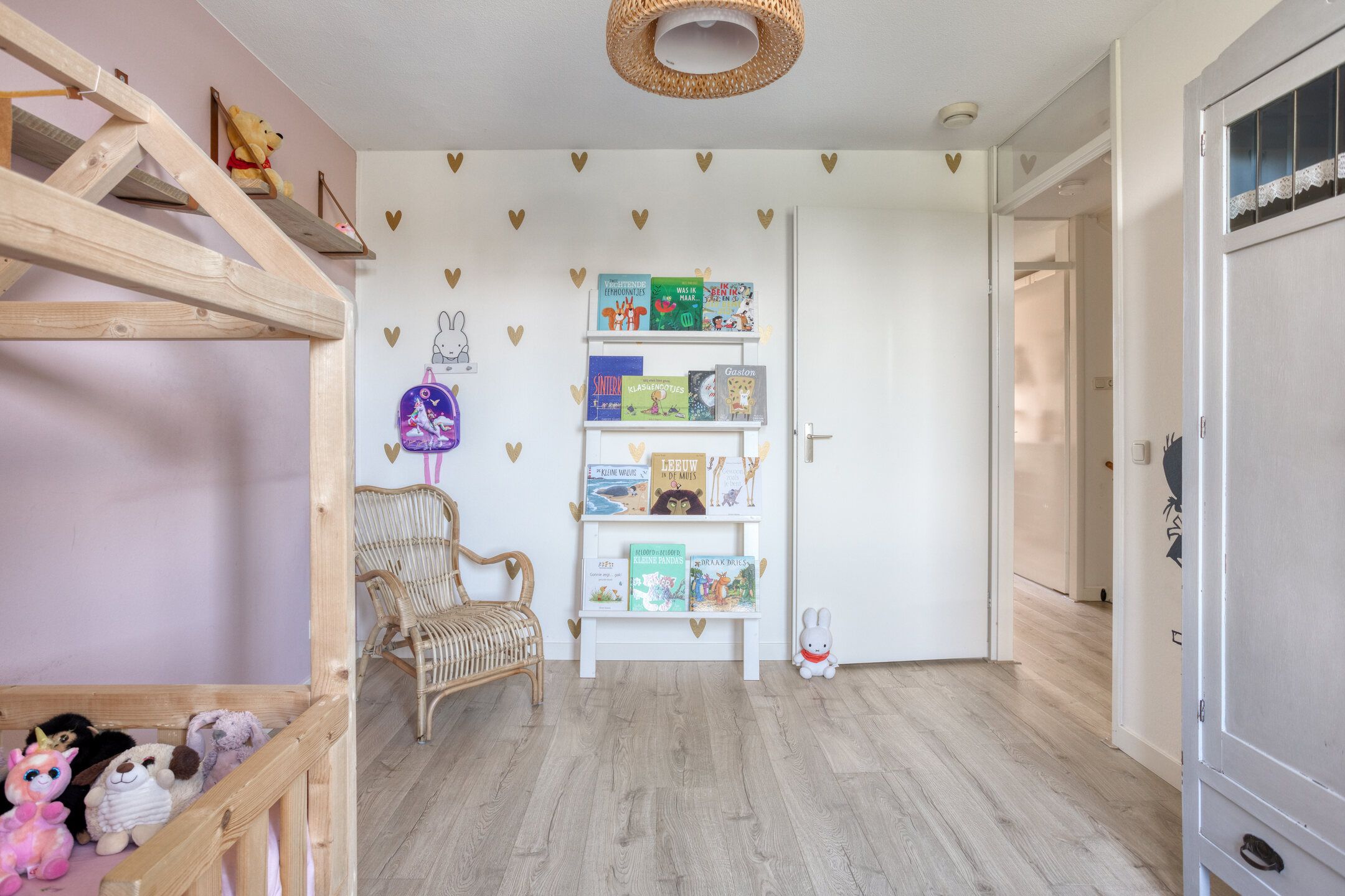 Photo 18 of Zilvermos 30