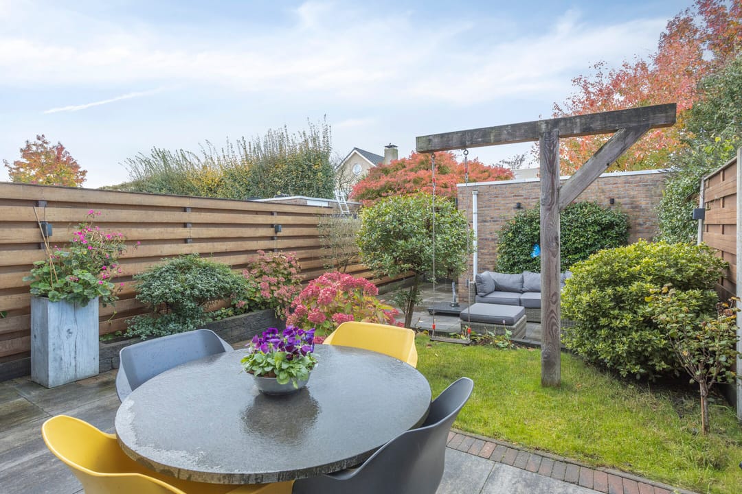 Photo 38 of Zilvermos 30