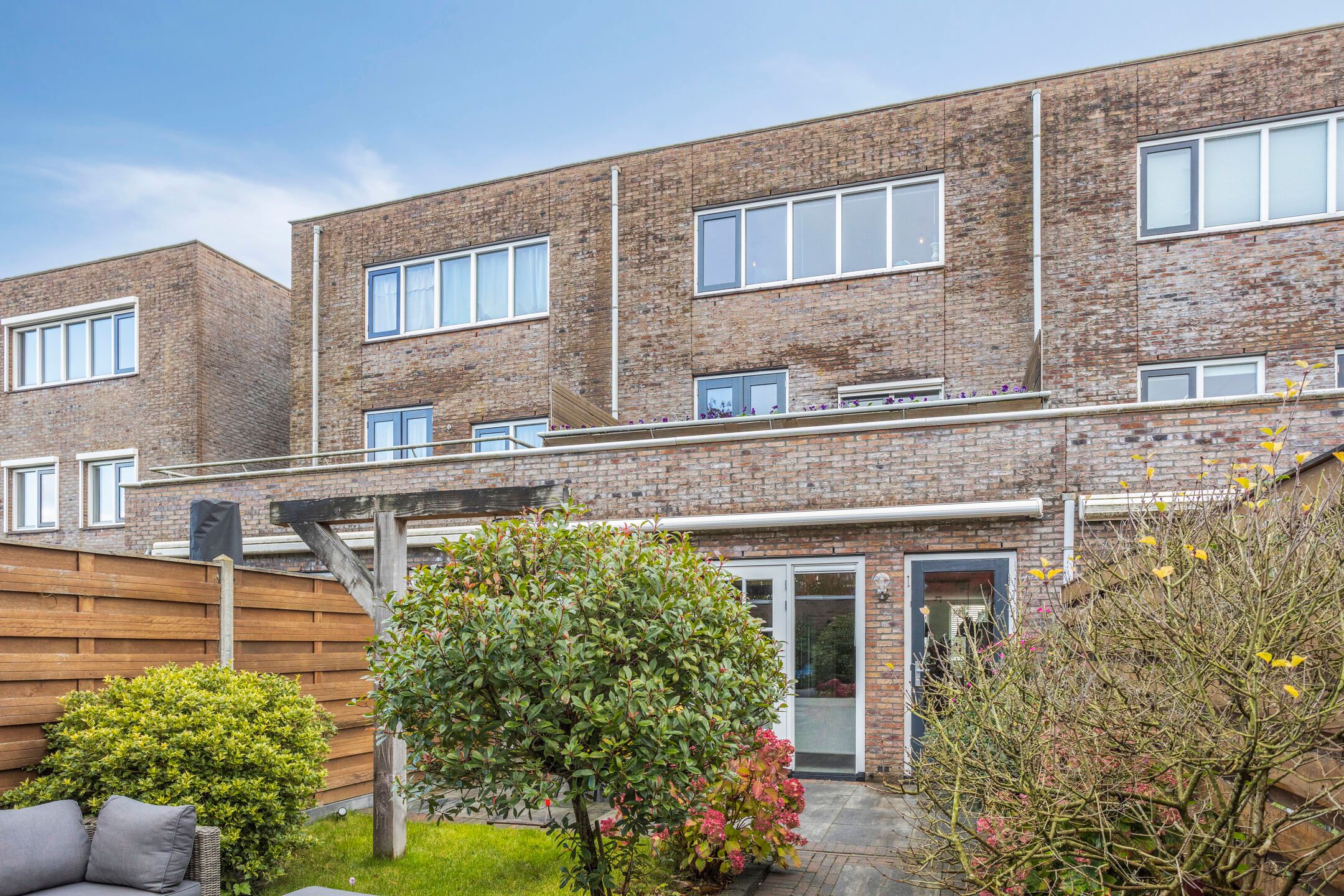 Photo 39 of Zilvermos 30