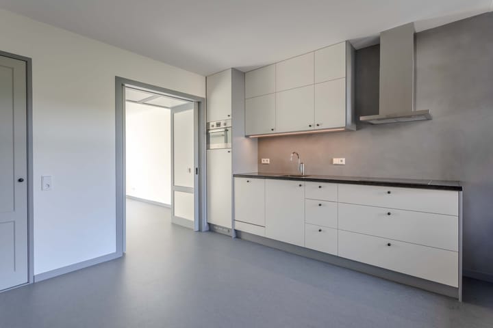 Photo 4 of Groen van Prinstererstraat 82-1