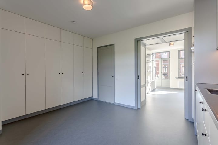 Foto 6 van Groen van Prinstererstraat 82-1