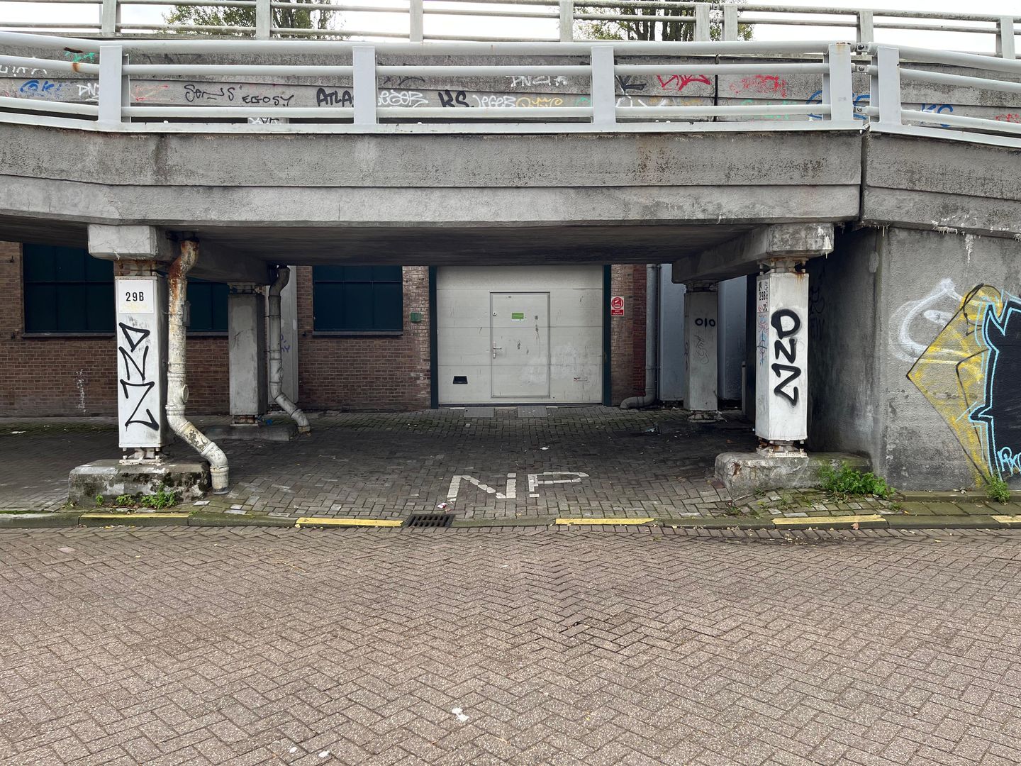 Bekijk foto 1 van Breeweg 29 B