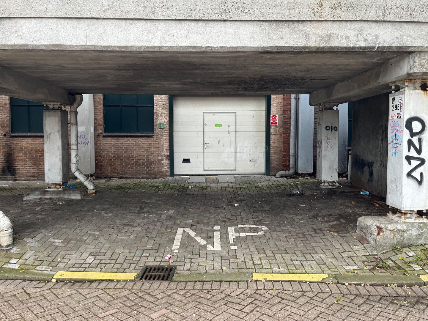 Bekijk foto 2 van Breeweg 29 B