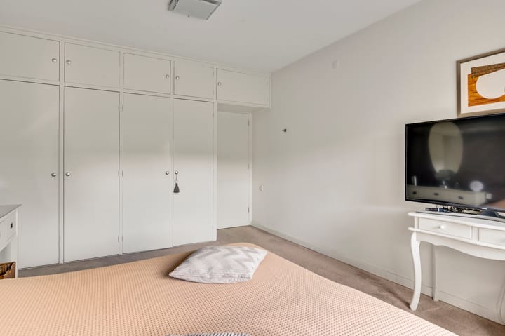 Photo 21 of Meidoornstraat 15