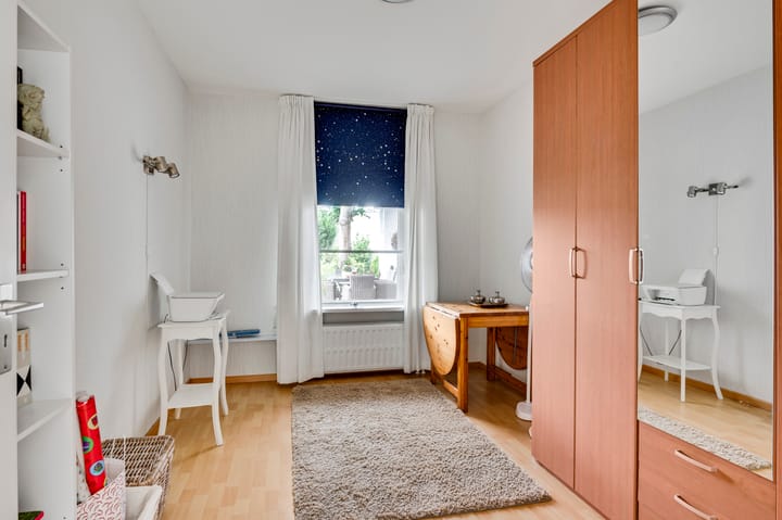 Photo 24 of Meidoornstraat 15