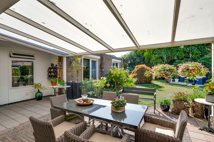 Photo 30 of Meidoornstraat 15