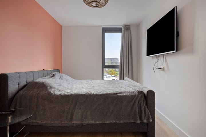 Photo 4 of John Bardeenstraat 8