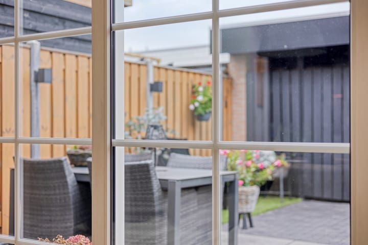 Photo 30 of Gelaarsde Kat 48