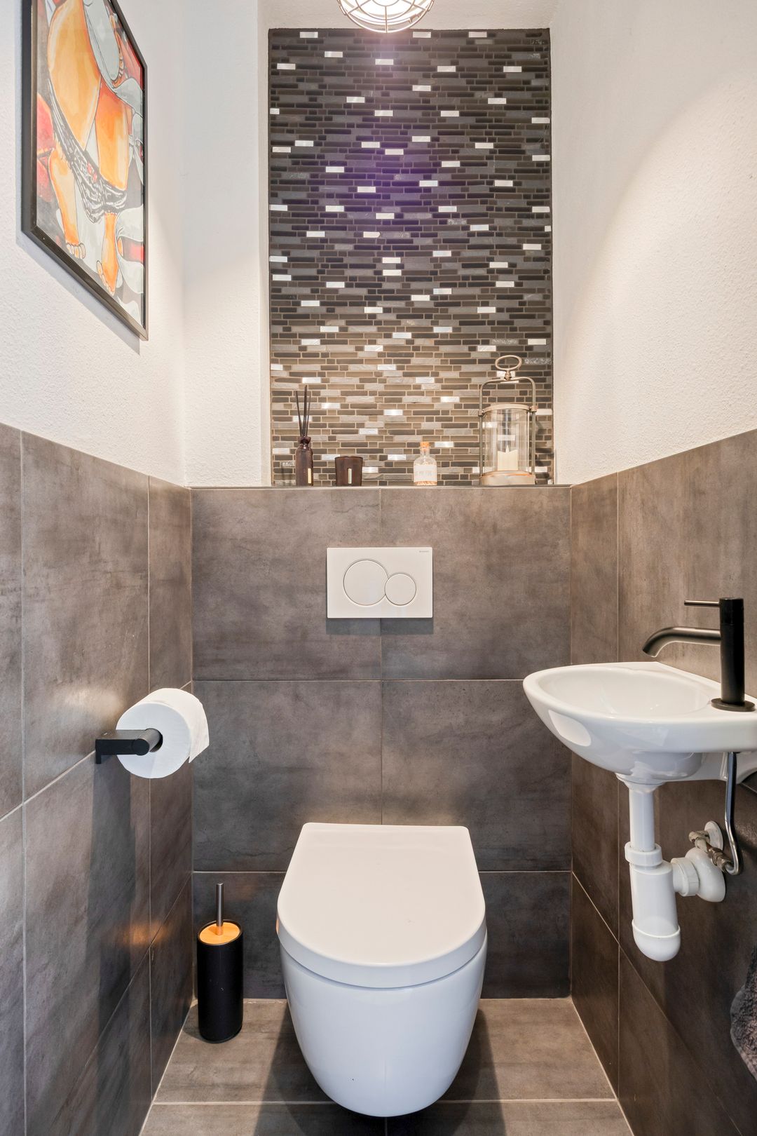 Photo 31 of Gelaarsde Kat 48