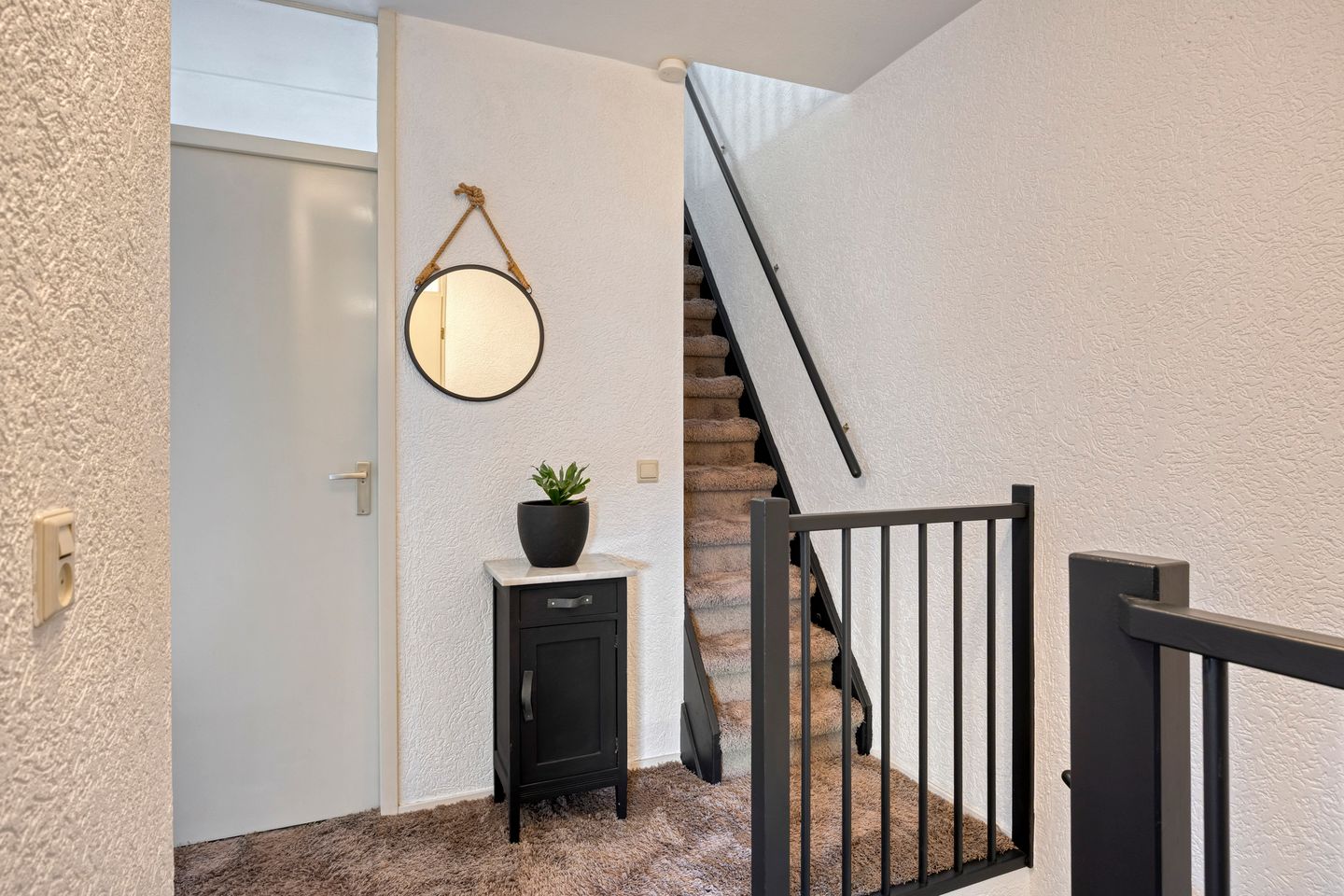 Photo 34 of Gelaarsde Kat 48