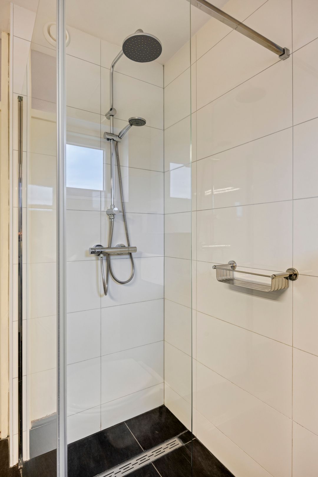 Photo 37 of Gelaarsde Kat 48