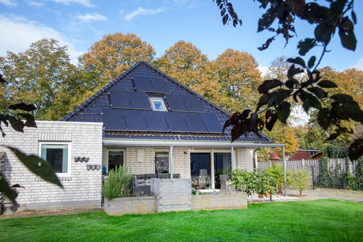 Photo 36 of Lindenlaan 17