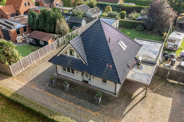 Photo 44 of Lindenlaan 17