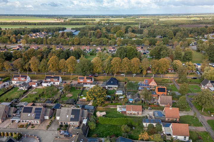 Photo 52 of Lindenlaan 17