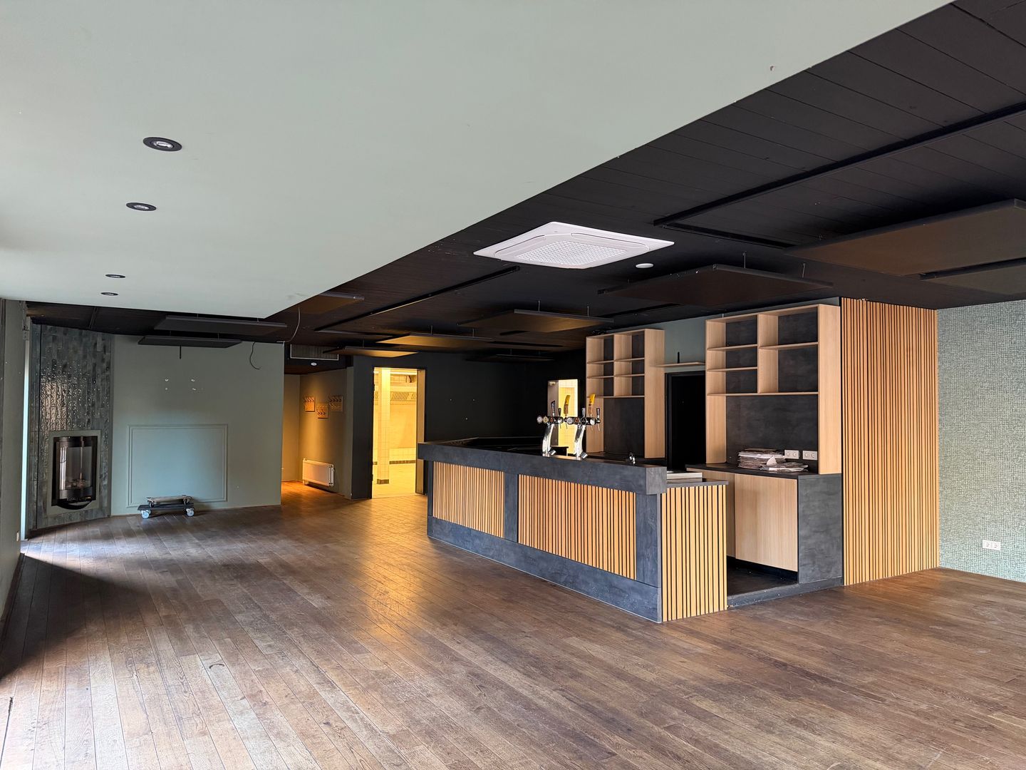 View photo 4 of Kloosterstraat 4