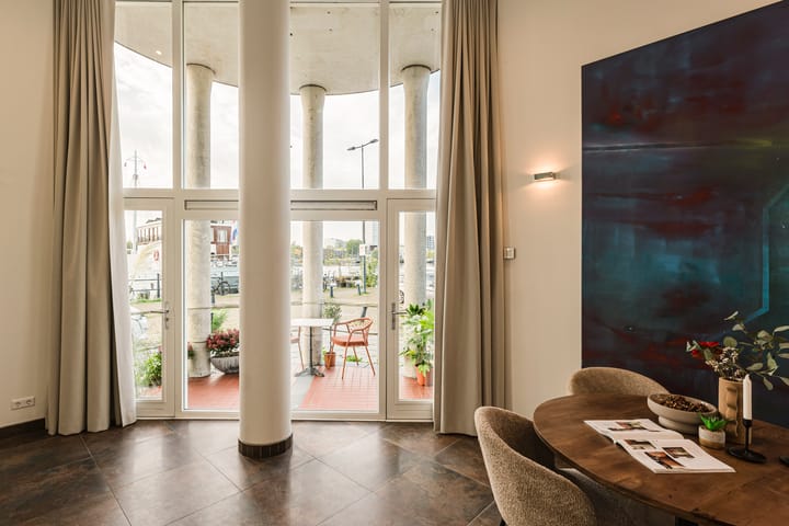 Photo 11 of Levantplein 38