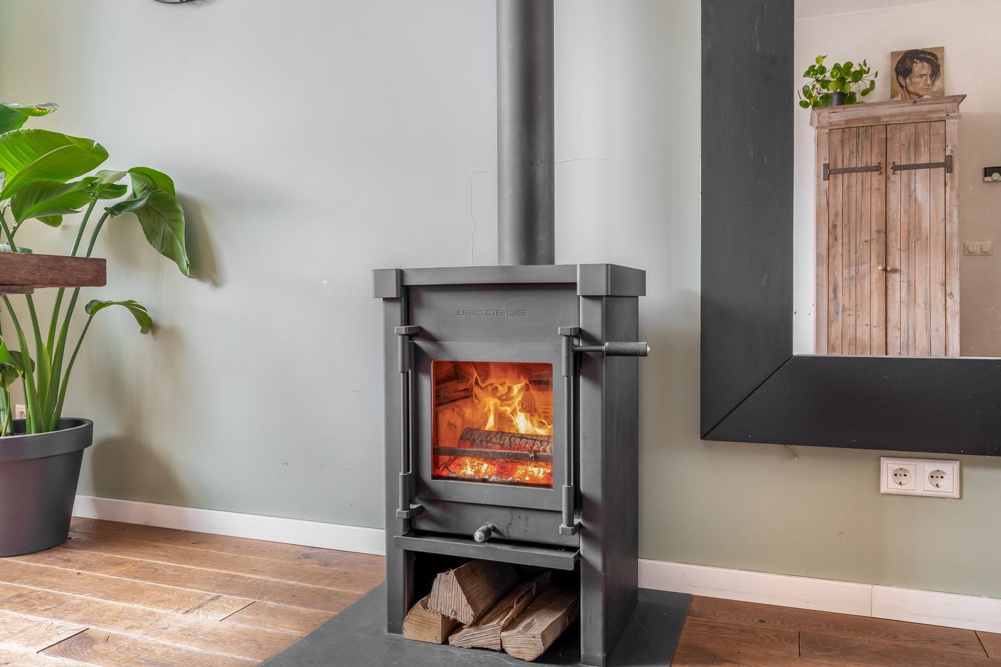 Foto 10 van Burg G H Mulierstraat 30