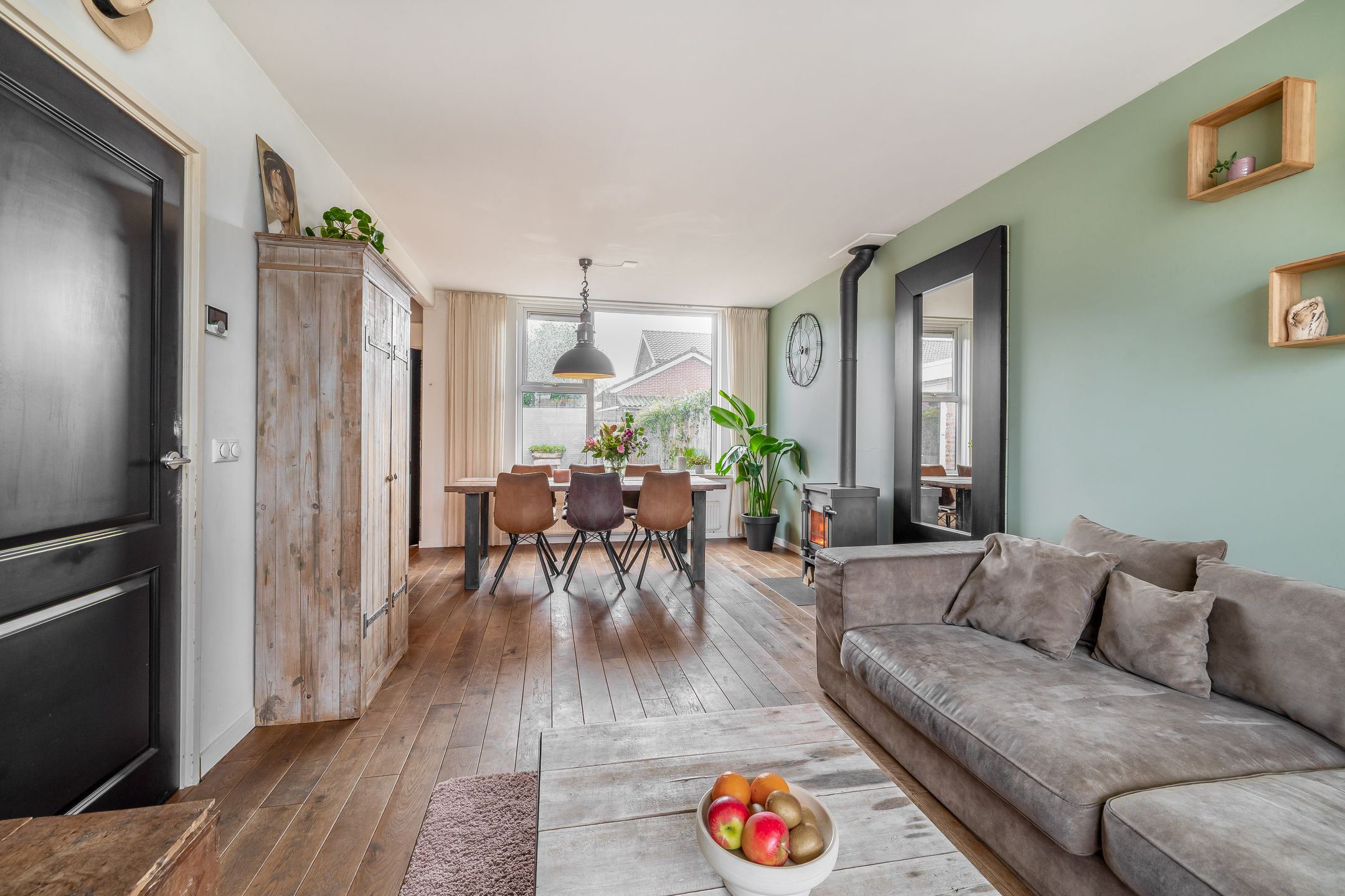 Foto 12 van Burg G H Mulierstraat 30