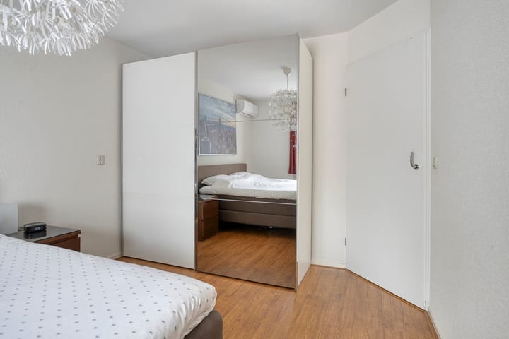 Foto 22 van De Elbe 25