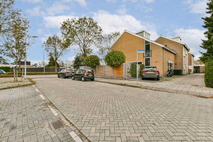 Photo 33 of Réaumurstraat 13