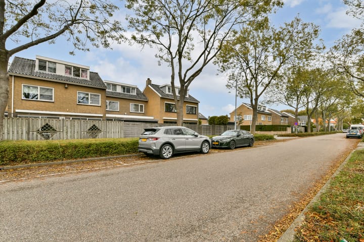 Photo 34 of Réaumurstraat 13