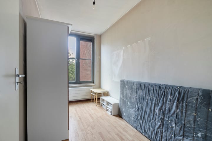 Foto 31 van Valthestraat 2