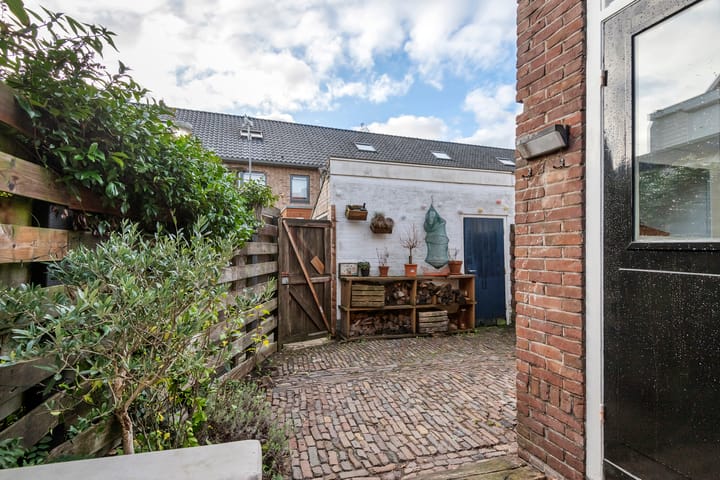 Foto 5 van Anjelierstraat 2