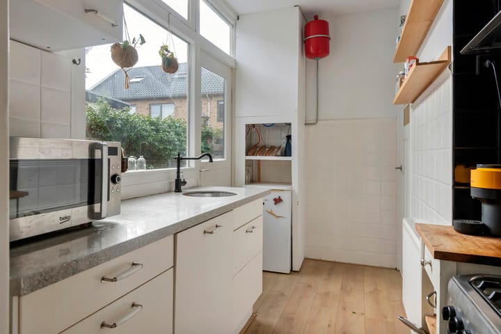 Foto 16 van Anjelierstraat 2