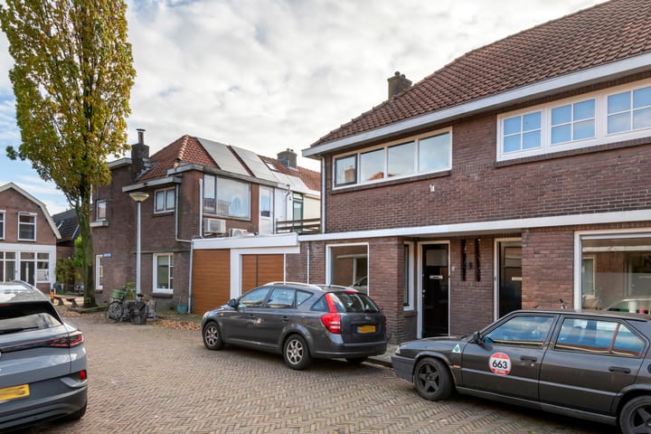 Foto 41 van Anjelierstraat 2