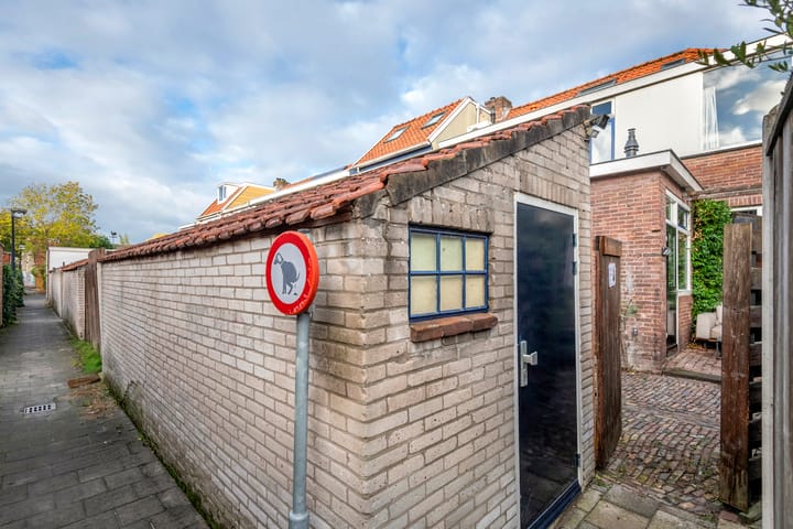 Foto 10 van Anjelierstraat 2