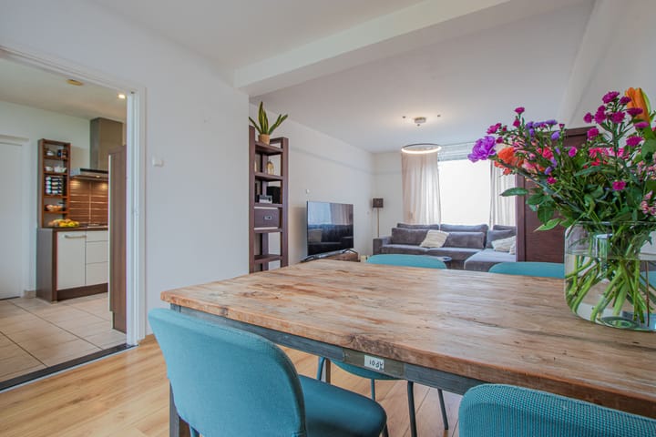 Foto 7 van Esdoornlaan 7