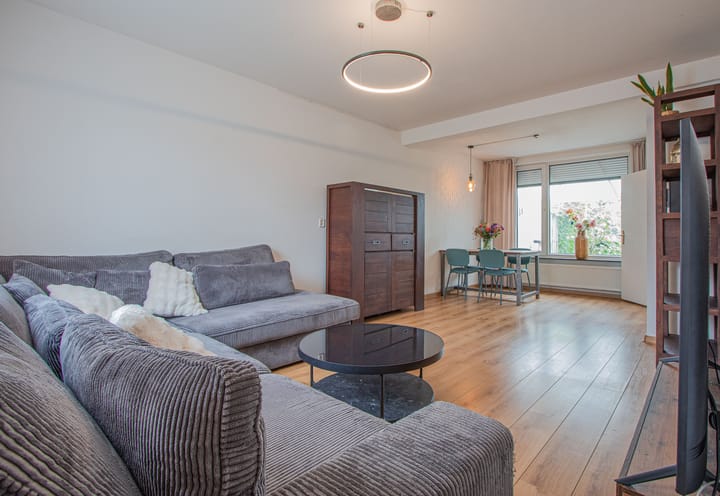 Foto 12 van Esdoornlaan 7