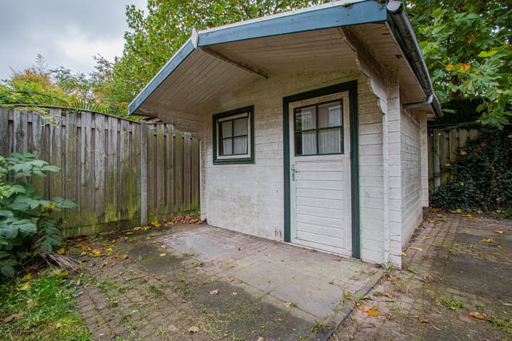 Foto 24 van Esdoornlaan 7