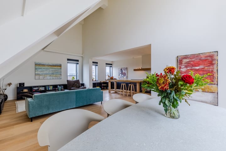 Foto 12 van Hermitage 64