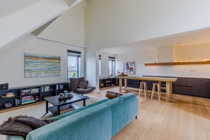 Foto 13 van Hermitage 64