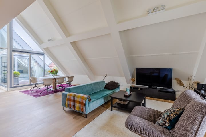 Foto 15 van Hermitage 64