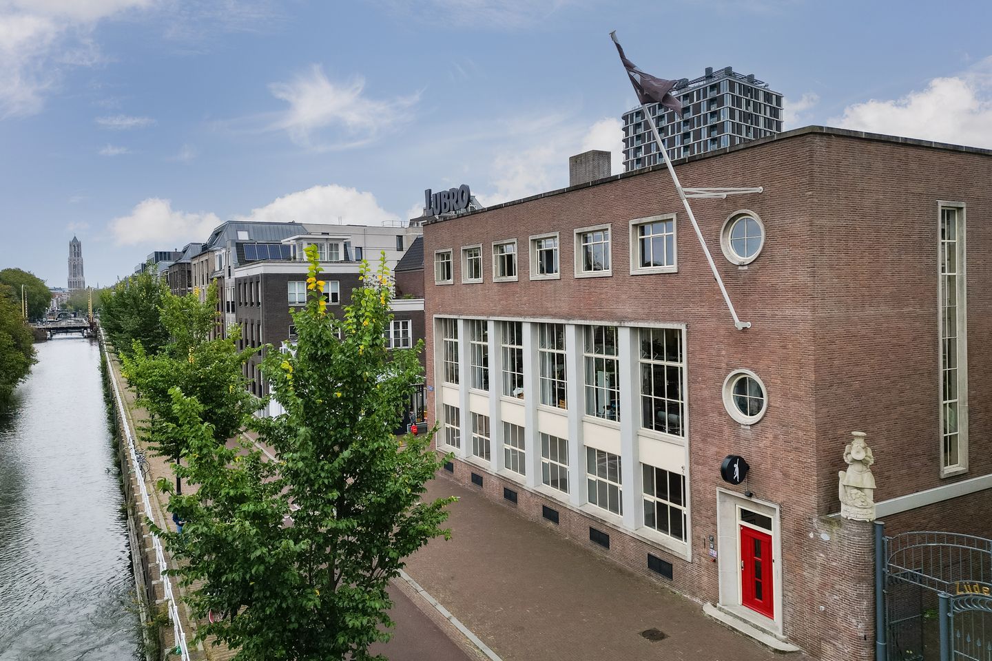 Bekijk foto 2 van Zeedijk 17