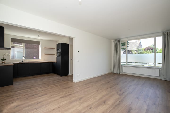 Photo 6 of Tilburgstraat 6