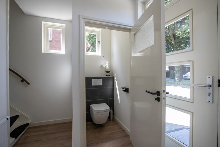 Photo 11 of Tilburgstraat 6