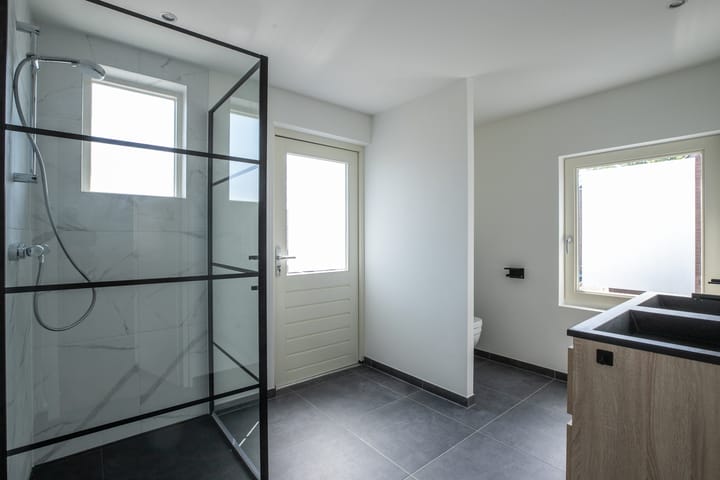 Photo 14 of Tilburgstraat 6