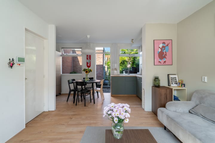 Foto 5 van Distelkruisstraat 1