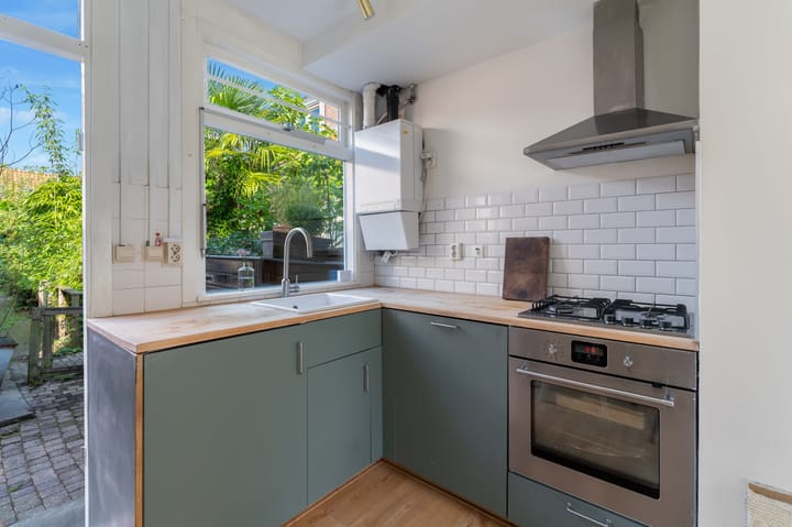 Foto 10 van Distelkruisstraat 1