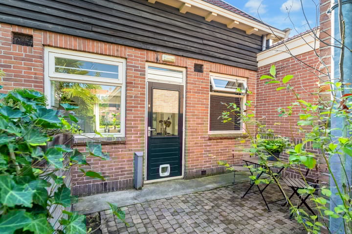 Foto 15 van Distelkruisstraat 1