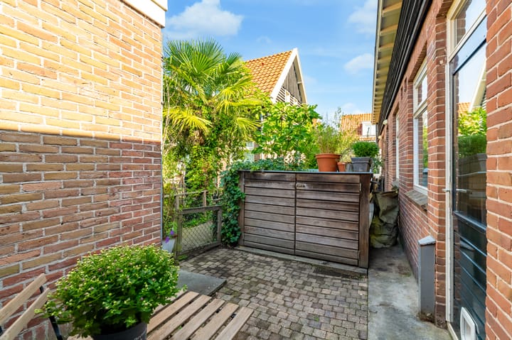 Foto 17 van Distelkruisstraat 1