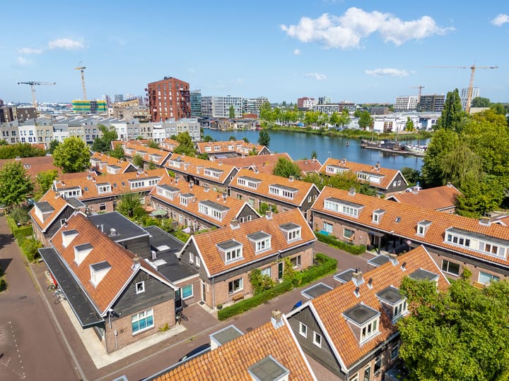 Foto 34 van Distelkruisstraat 1