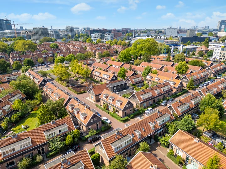 Foto 31 van Distelkruisstraat 1